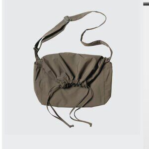 Uniqlo U Olive Drawstring Shoulder Bag